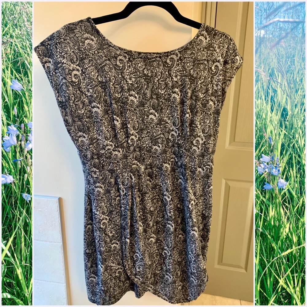 3 for $10 🌿Patterened Dress